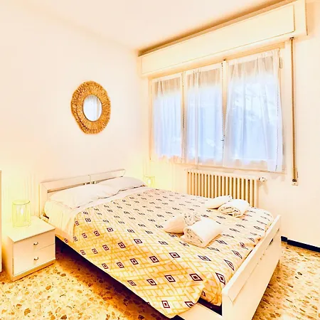 شقة Hostdomus - Cozy Corner Near The Sea فينالي ليغوري