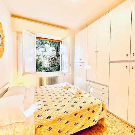 Hostdomus - Cozy Corner Near The Sea فينالي ليغوري