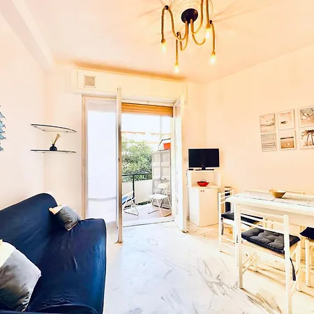 Apartmán Hostdomus - Cozy Corner Near The Sea Finale Ligure