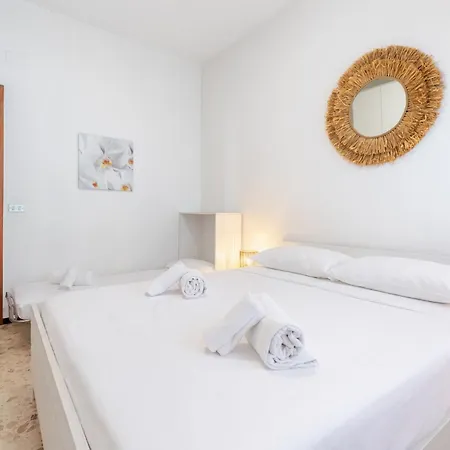 Hostdomus - Cozy Corner Near The Sea
