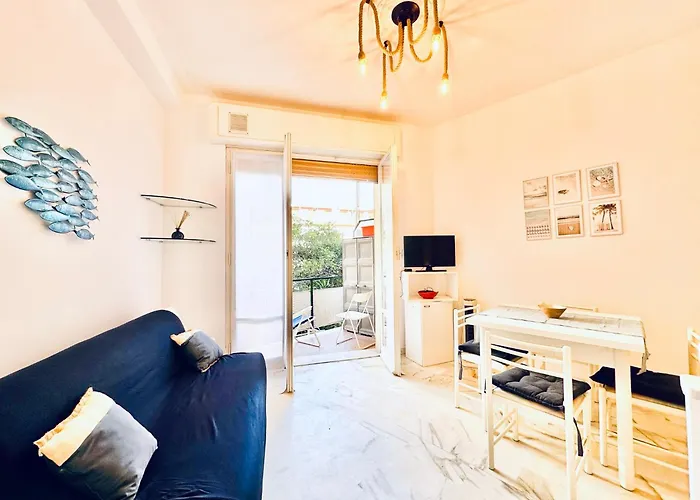 Appartement Hostdomus - Cozy Corner Near The Sea Finale Ligure