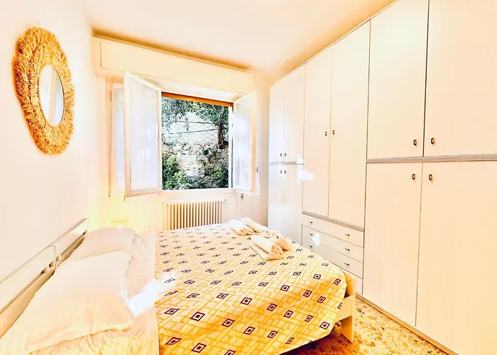 Hostdomus - Cozy Corner Near The Sea Finale Ligure